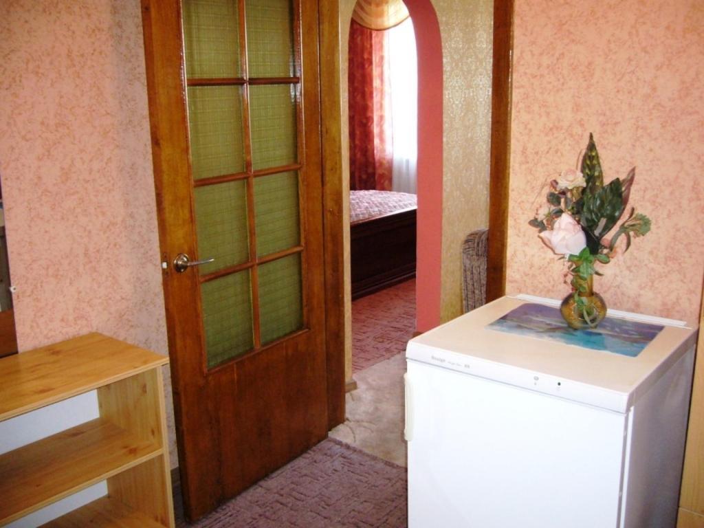 Hotel Profspilkovyi Lutsk Exterior photo